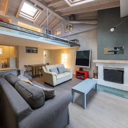 Loft Hermitage Con Vista & Piscina Διαμέρισμα Porto Valtravaglia